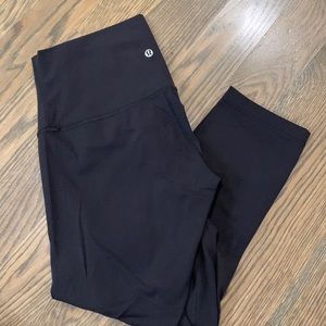 Lululemon Align crop